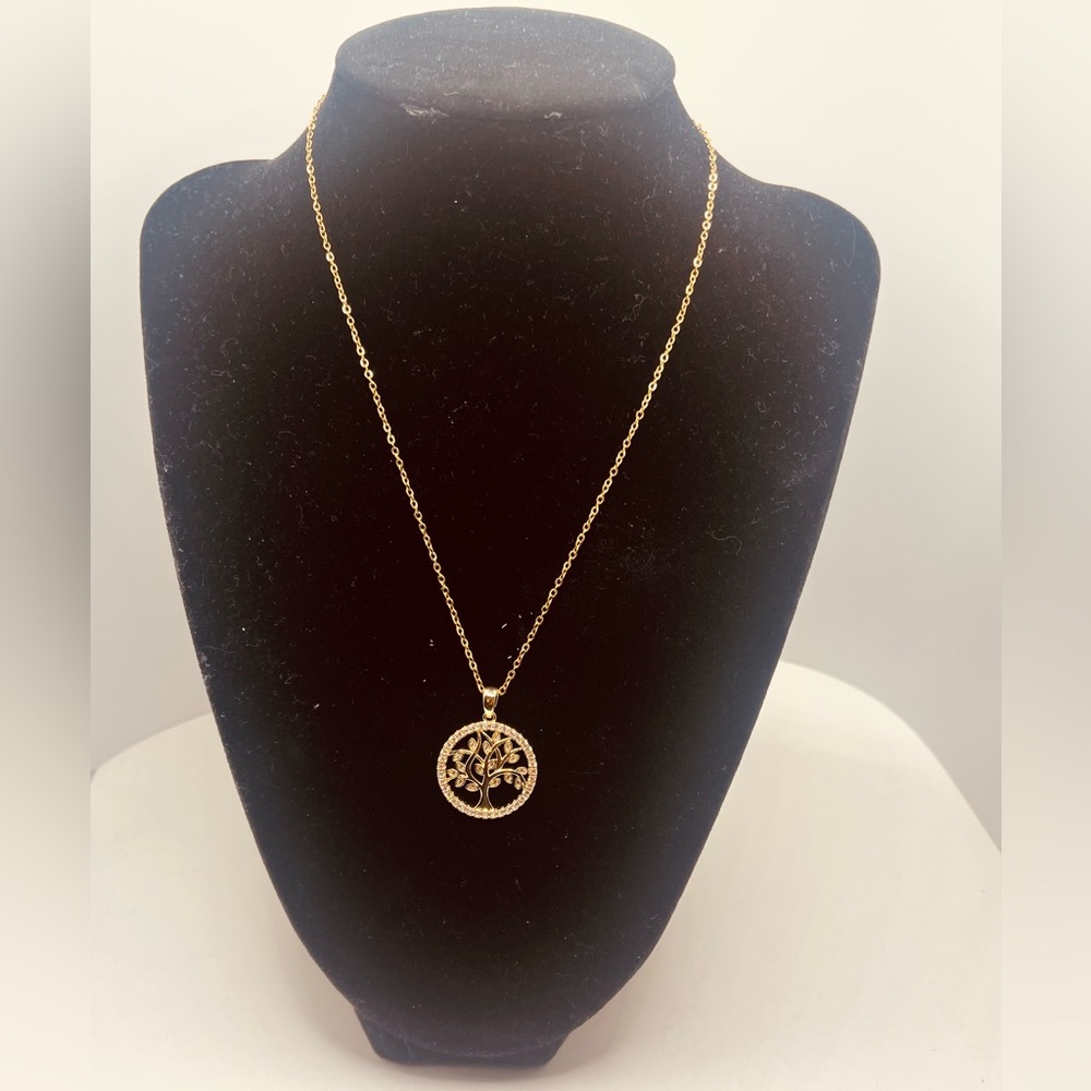 Gold plated necklace for women tree of life design - Picture 5 of 6